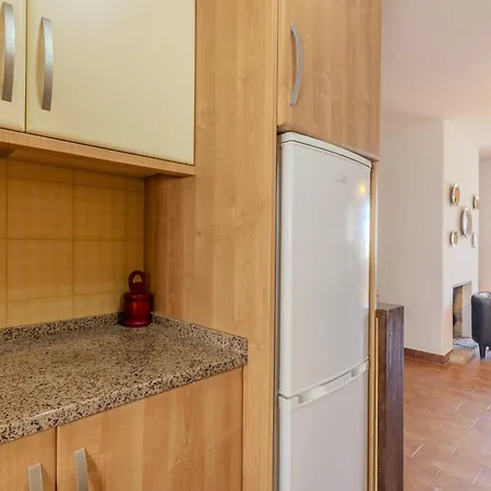 #417 Sunny 2br Retreat Open Views Pateo Holiday home *
